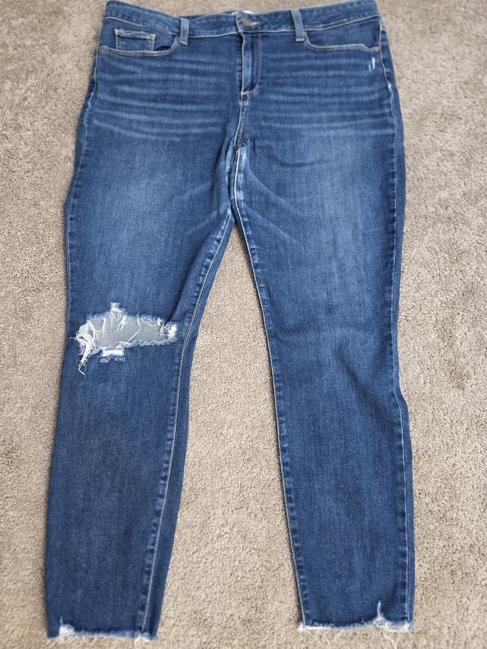 PAIGE Verdugo Ankle Distressed Skinny Jeans - Size 34 - Picture 4 of 12